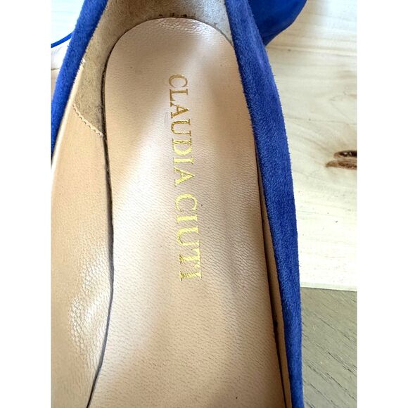 Claudia Ciuti 100% Suede Leather Cobalt Blue Silver Studed Bow Kitten Heels SZ 7 - Picture 9 of 9